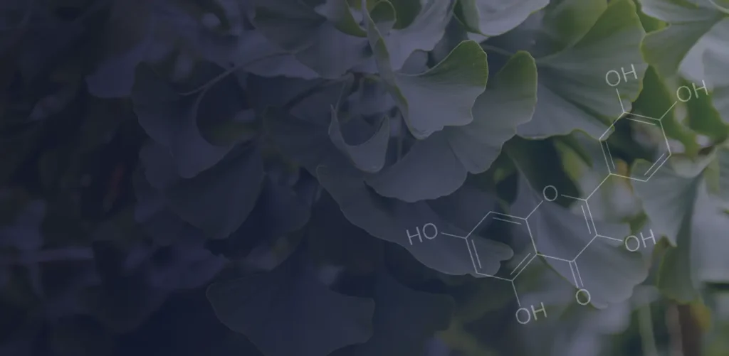 La quercétine est un pigment végétal (flavonoïde) que l'on trouve dans de nombreux fruits, légumes et céréales. Elle est souvent citée pour ses nombreuses propriétés bénéfiques pour la santé.**Bienfaits de la quercétine :*** **Antioxydant puissant :** La quercétine aide à neutraliser les radicaux libres, des molécules instables qui peuvent endommager les cellules et contribuer au vieillissement et à diverses maladies.* **Anti-inflammatoire :** Elle peut aider à réduire l'inflammation dans le corps, ce qui est bénéfique pour des conditions telles que l'arthrite.* **Soutien du système immunitaire :** La quercétine peut renforcer la réponse immunitaire, aidant ainsi le corps à combattre les infections.* **Soulagement des allergies :** En raison de ses propriétés antihistaminiques, elle peut aider à réduire les symptômes des allergies saisonnières.* **Santé cardiaque :** Certaines recherches suggèrent que la quercétine pourrait contribuer à la santé cardiovasculaire en aidant à réduire la pression artérielle et en protégeant contre l'oxydation du LDL (mauvais cholestérol).* **Potentiel anticancéreux :** Des études préliminaires en laboratoire suggèrent que la quercétine pourrait avoir des propriétés anticancéreuses en ralentissant la croissance de certains types de cellules cancéreuses. Cependant, des recherches supplémentaires sont nécessaires.* **Santé cérébrale :** Ses propriétés antioxydantes et anti-inflammatoires pourraient être bénéfiques pour protéger le cerveau du déclin cognitif lié à l'âge.**Effets secondaires de la quercétine :**La quercétine est généralement considérée comme sûre lorsqu'elle est consommée en quantités présentes dans les aliments. Les suppléments de quercétine sont également généralement bien tolérés, mais des effets secondaires peuvent survenir, surtout à fortes doses :* **Maux de tête :** Certaines personnes peuvent ressentir des maux de tête.* **Picotements ou engourdissements :** Des sensations inhabituelles dans les extrémités peuvent apparaître.* **Nausées :** Des troubles digestifs comme la nausée sont possibles.* **Problèmes rénaux (théorique) :** Des doses très élevées et prolongées de quercétine pourraient théoriquement présenter un risque pour les reins, bien que cela soit rare.* **Interactions médicamenteuses :** La quercétine peut interagir avec certains médicaments, notamment les anticoagulants et certains antibiotiques. Il est important de consulter un professionnel de la santé avant de prendre des suppléments si vous prenez d'autres médicaments.Il est toujours conseillé de parler à votre médecin ou à un professionnel de la santé avant de commencer à prendre des suppléments de quercétine, surtout si vous avez des conditions médicales préexistantes ou si vous êtes enceinte ou allaitez.