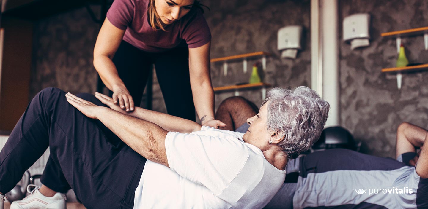 elderly woman doing resistance training anti aging