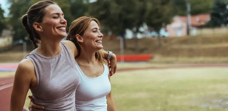 vrouwen die hardlopen